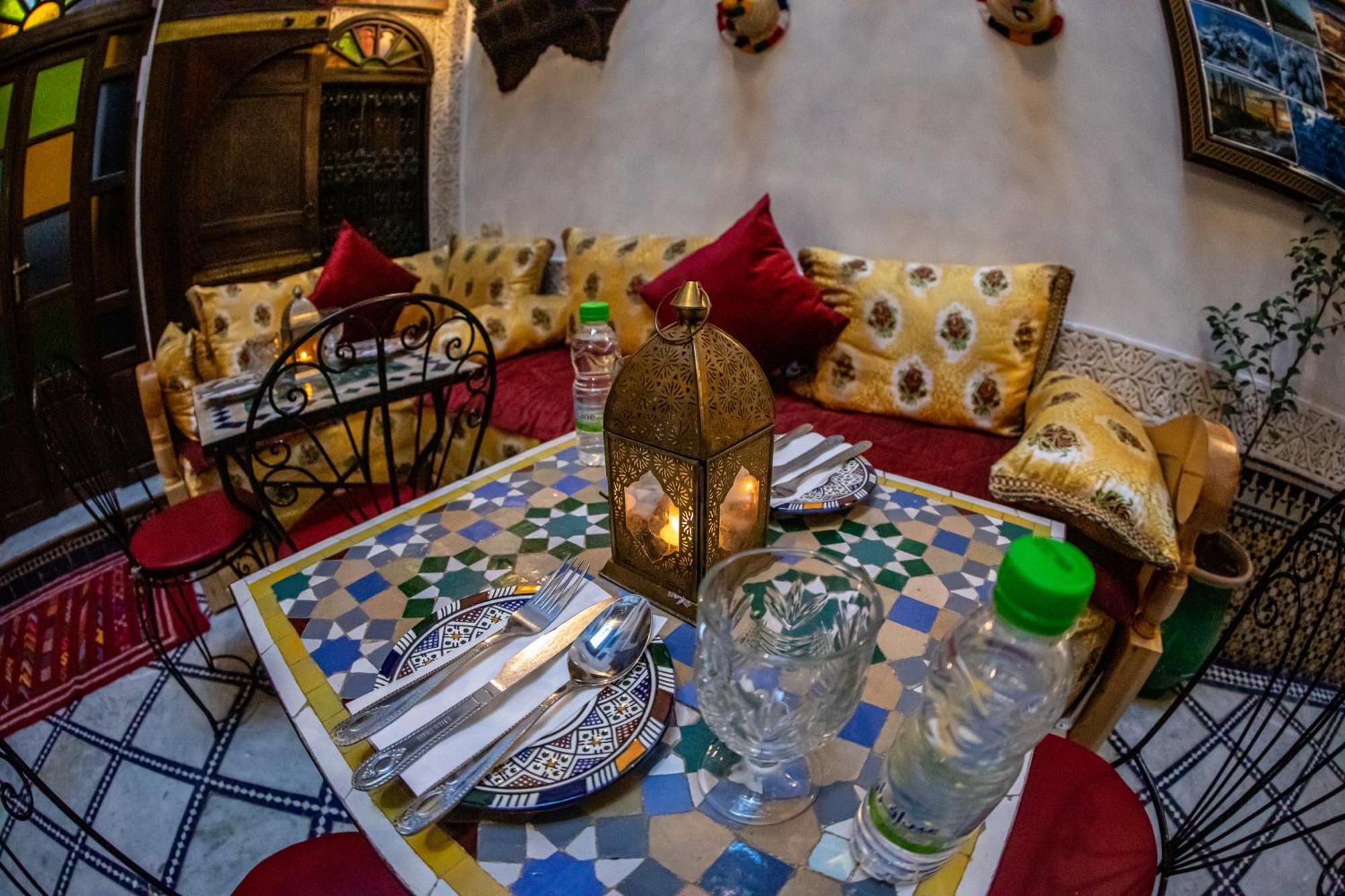 Riad Lalamoune เฟส ภายนอก รูปภาพ