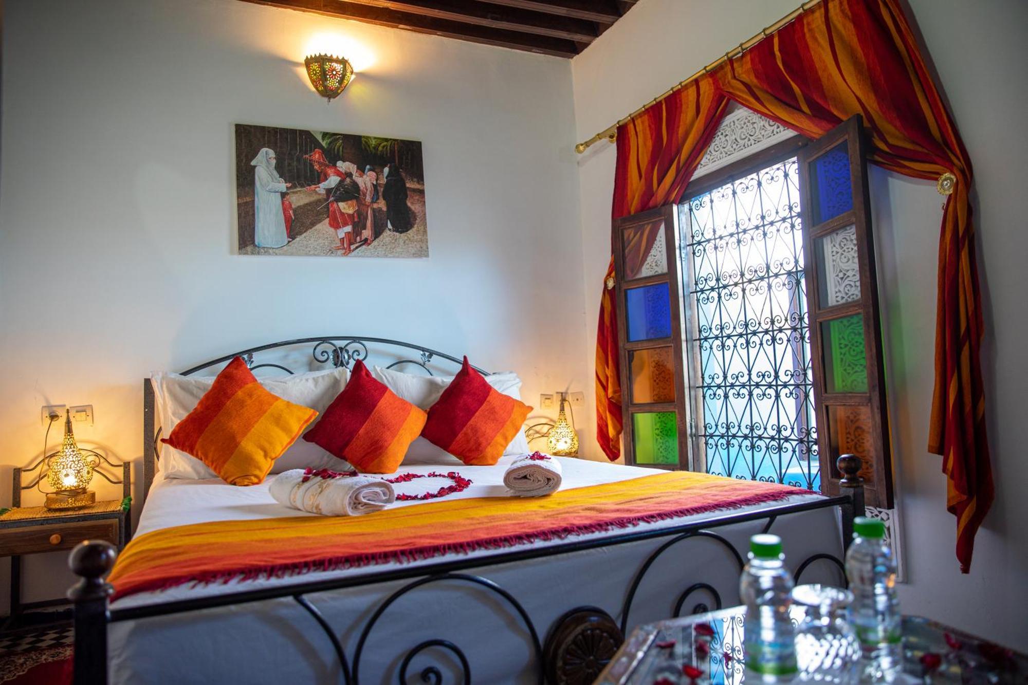 Riad Lalamoune เฟส ภายนอก รูปภาพ